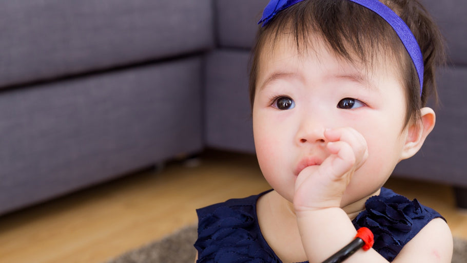 How To Treat Thumb Sucking Blisters, Because They Can Get Painful